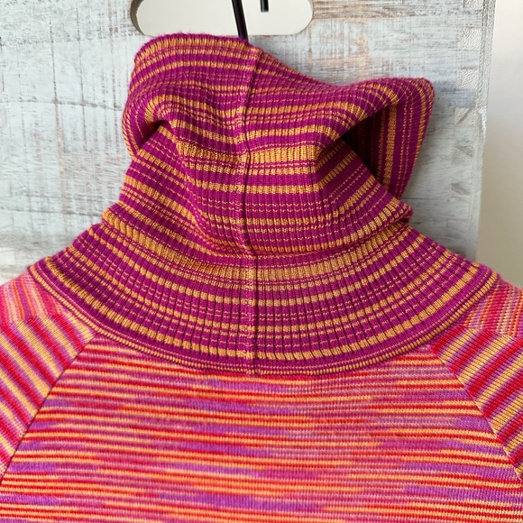 Missoni |  VINTAGE 1980's Turtleneck Sweater size 40  AUTHENTIC Orange Label - Picture 12 of 12
